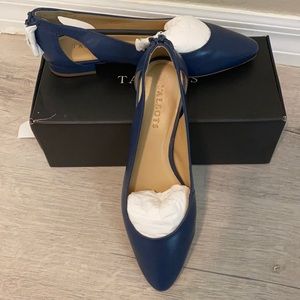 Talbots Edison Cut-Out Shoes Ocean Navy Size 8